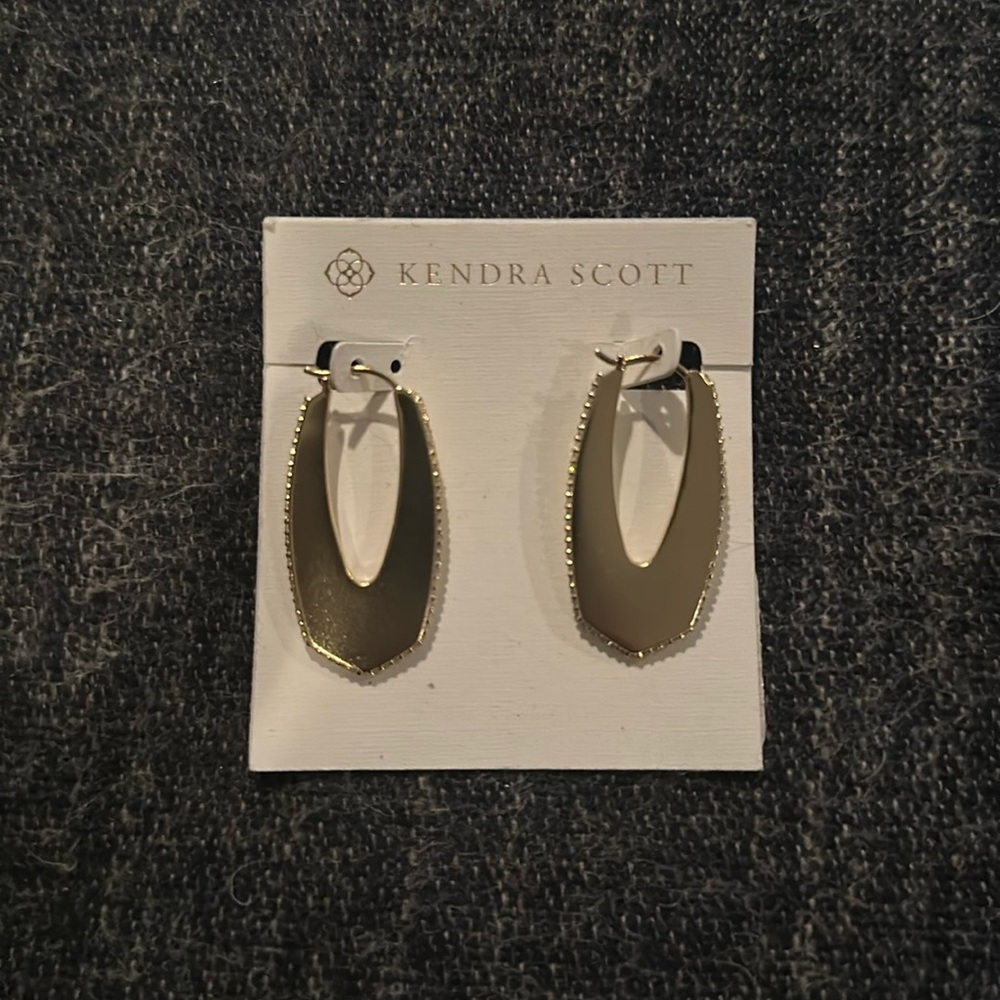 Kendra Scott Diamond Hoops
